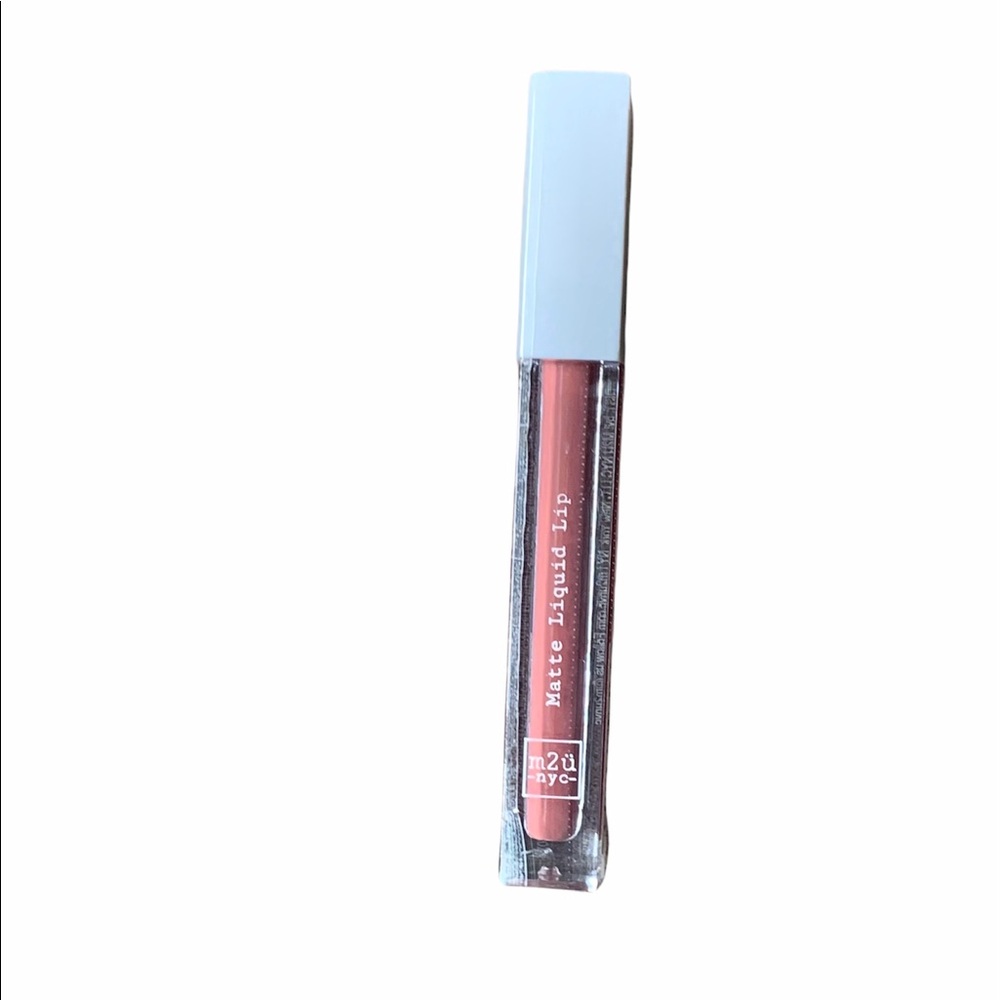NWT m2u NYC Matt liquid lip in Soho